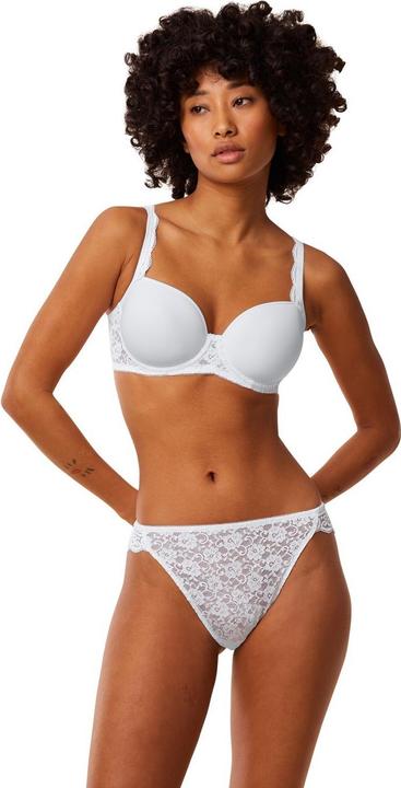 Actual product image Triumph Amourette WP (Single pack, 90 B)