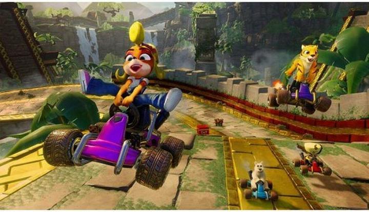 Produktbild Nintendo Crash Team Racing: Nitro-Fueled (Switch)