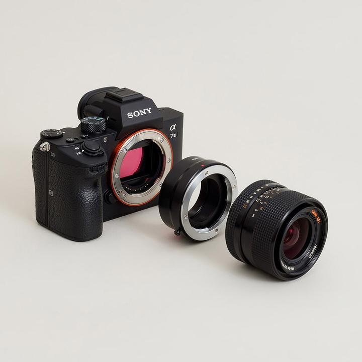 Actual product image Urth Lens Mount Adapter: Compatible with Rollei SL35 (QBM) Lens to Sony E Camera Body