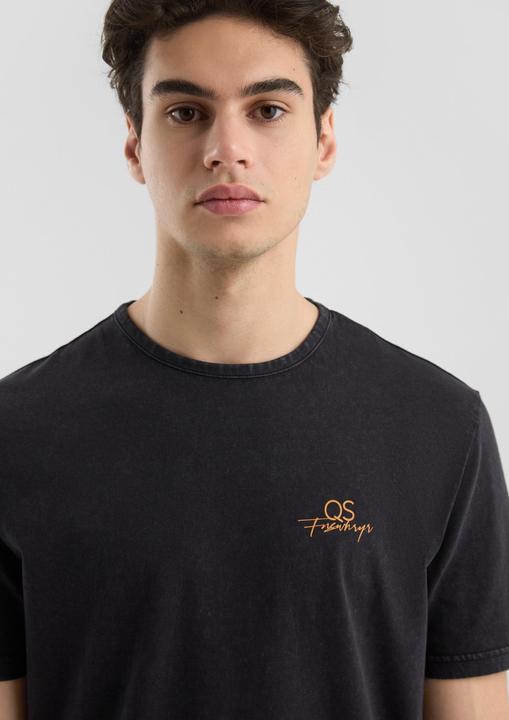 Actual product image S.Oliver T-Shirt Gewaschenes T-Shirt mit Front- und Rückenprint (S)