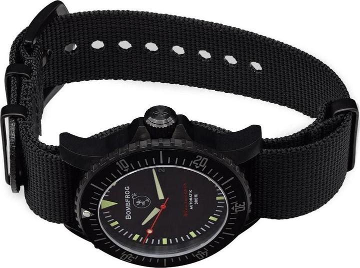 Produktbild Bombfrog Minesweeper Black Nato-Armband (Taucheruhr, 43 mm)