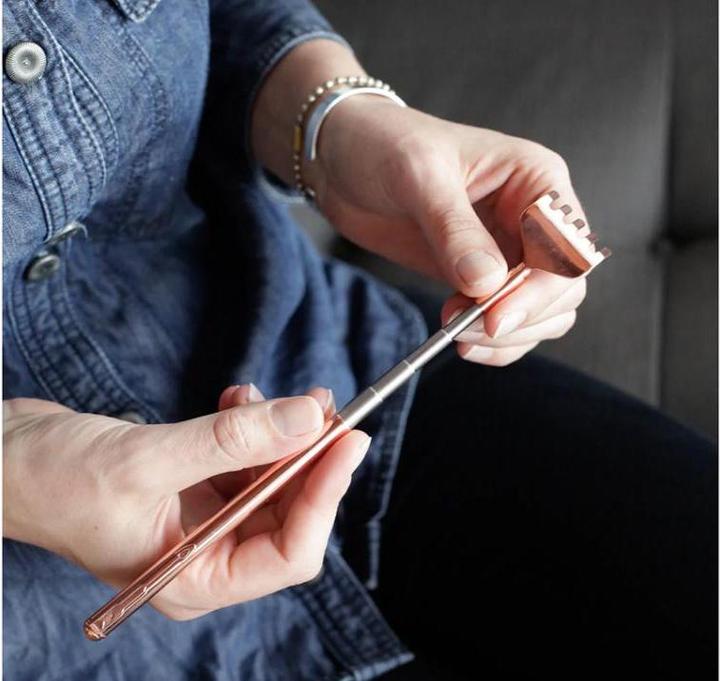 Produktbild Kikkerland Back Scratcher