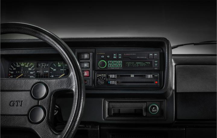 Actual product image Pioneer SXT-C10PS (Android car, Apple Carplay)
