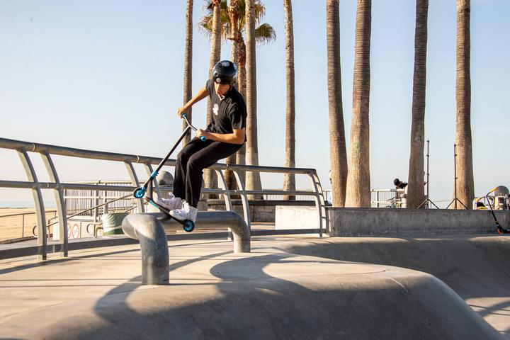 Produktbild Chilli Scooter Pro Wave Reaper