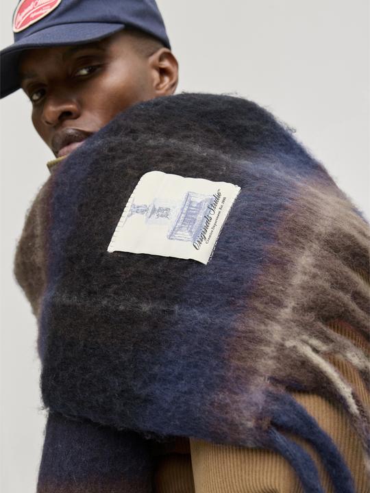 Actual product image Jack & Jones Jacnorrebro Chunky Scarf Ln