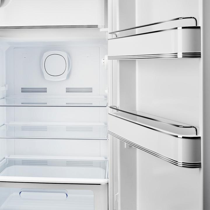 Image du produit Smeg Style rétro FAB28RWH5 (270 l)