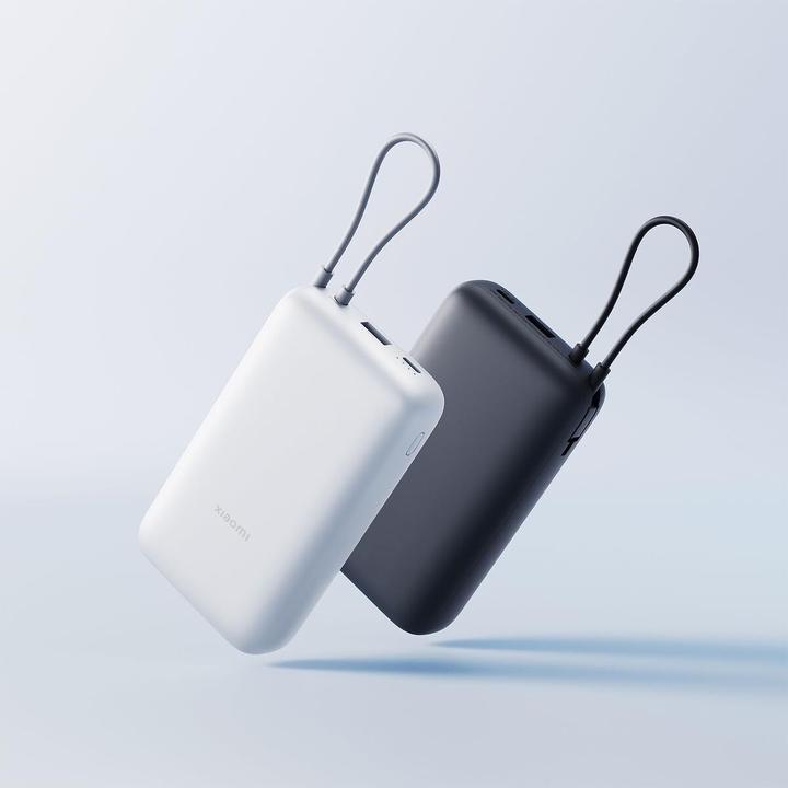 Actual product image Xiaomi 22.5W Power Bank 20000mAh (Integrated Cable) (20000 mAh, 22.50 W, 74 Wh)