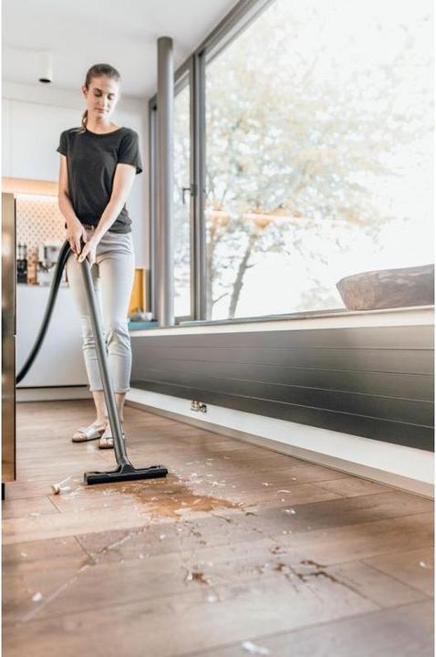 Productafbeelding Kärcher WD 2 Plus V-12/4/18 PET (Nat-droog stofzuiger)