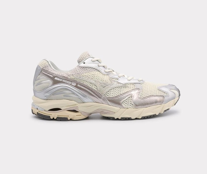 Actual product image Mizuno WAVE RIDER 10 (42)
