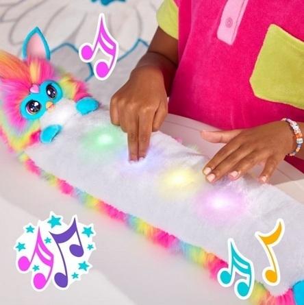 Produktbild Furby HAS FUR interactive toy Dj Rainbow (22.39 cm)