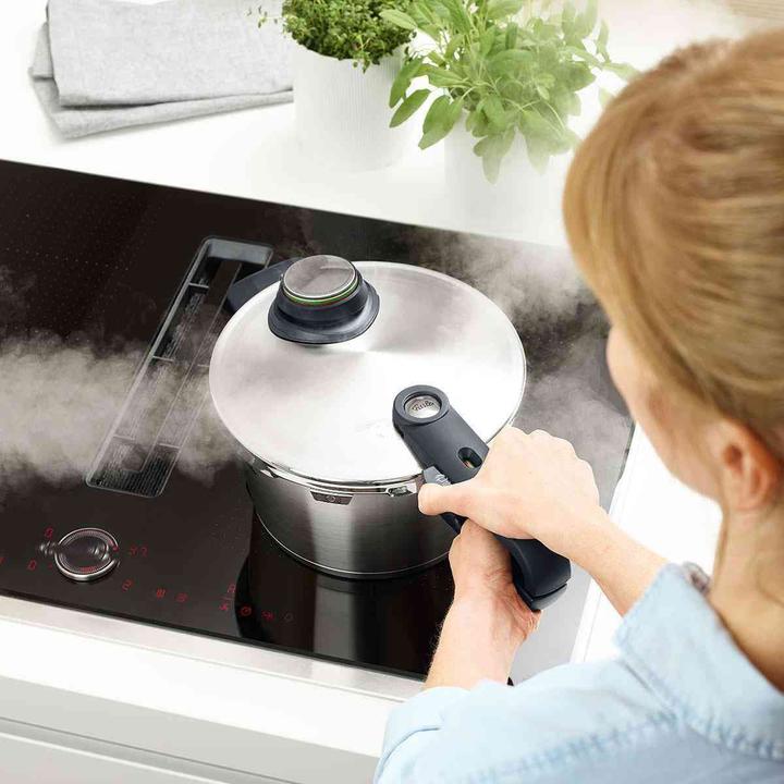 Produktbild Fissler Vitavit Premium (22 cm, Dampfkochtopf)