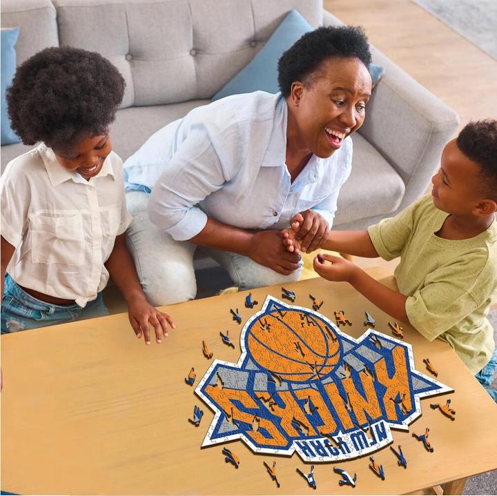 Actual product image Iconic NBA - New York Knicks - Logo - Wooden Puzzle Size S (150 pieces) (150 pieces)
