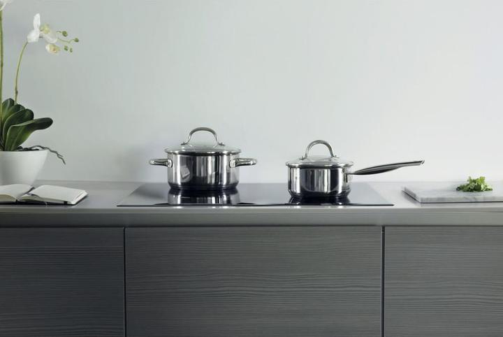 Produktbild Whirlpool SMP 9010 C/NE/IXL