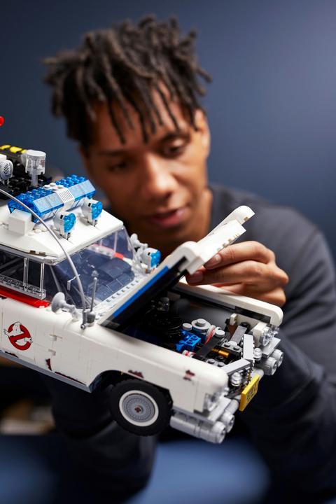 Produktbild LEGO Ghostbusters ECTO-1 (10274, LEGO Icons, LEGO Seltene Sets)