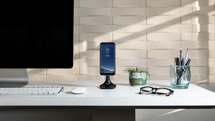 Produktbild mophie Charge Force Desk Mount (1 W)