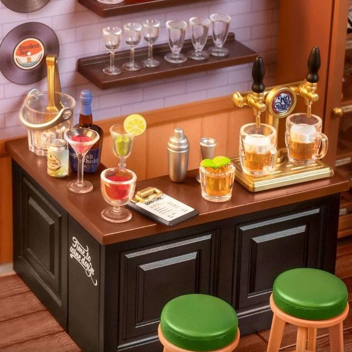 Immagine prodotto Robotime Leisurely Cheers Bar