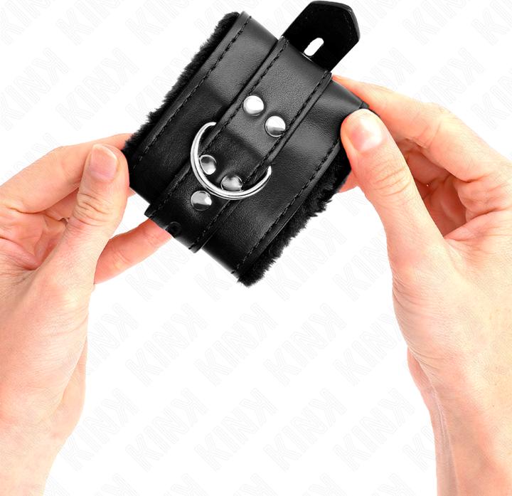 Productafbeelding Kink Bont Gelinterde Polskoppen Met Kwadratische Bladeren, Zwart En Zwart, Afgeschermd