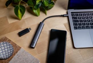 Produktbild Newell 6 in 1 Nabe – Graphit (USB-C, 6 Ports)