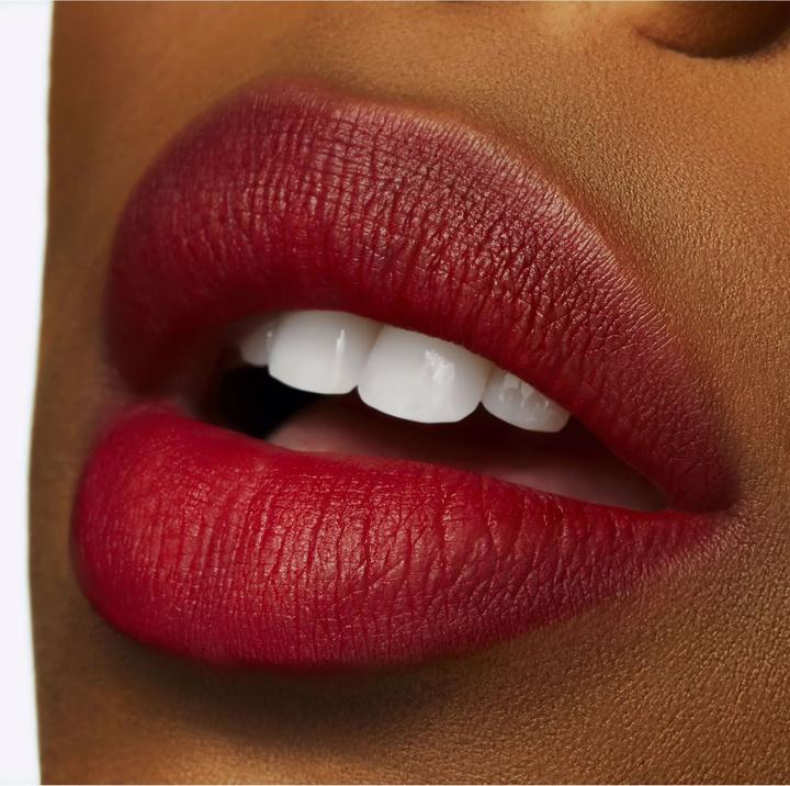 Produktbild MAC Cosmetics Powder Kiss Lipstick (Lady, 929 You'Re Buggin)