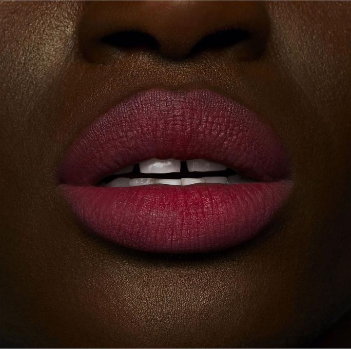 Immagine prodotto MAC Cosmetics Powder Kiss Liquid Lipcolour (980 L'eleganza si impara)