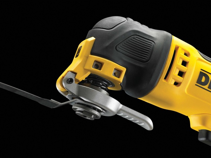 Actual product image DeWalt Multi tool saw blade 43x30mm