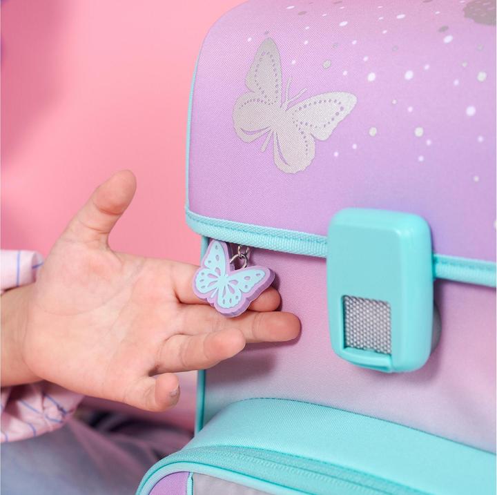 Actual product image Undercover Disney Fairies outer box (19 l)
