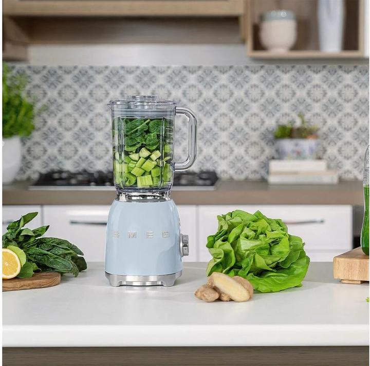 Actual product image Smeg BLF01PBEU Mixer colour pastel pastel blue (800 W)
