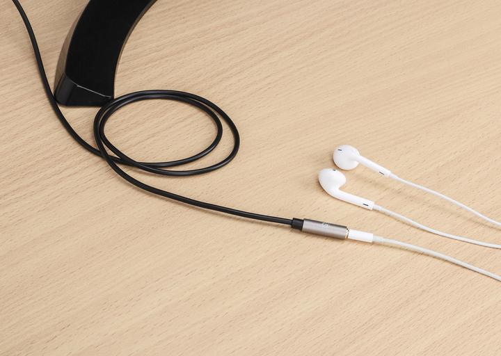 Actual product image Manhattan 3.5mm socket - 3.5mm jack (5 m, Extension, 3.5mm jack (AUX))