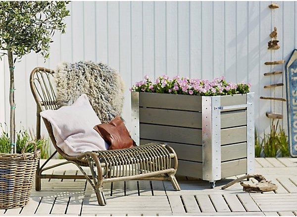 Produktbild Plus Garten Pflanzkasten mit Rollen