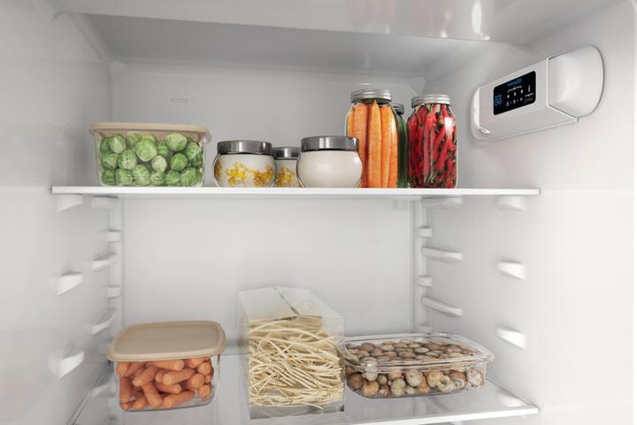 Actual product image Indesit INC18D011A1 Einbau-Kühl-Gefrierkombination, 273L (273 l)