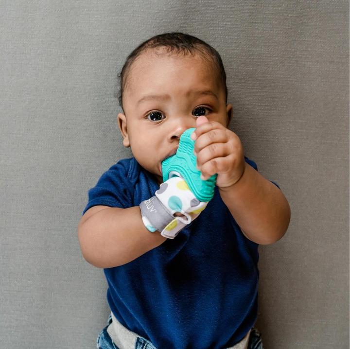 Actual product image Bblüv Gluv glove bite toy (3 Months)