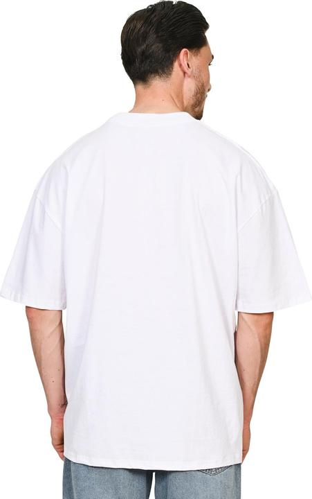 Produktbild Casual Classics TShirt Verlängerter Ausschnitt (L)