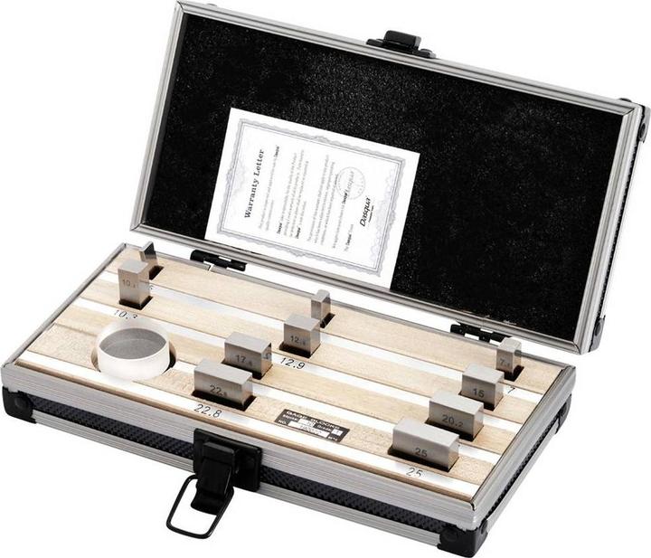 Actual product image Dasqua 6111-1247 Endmasssatz aus Stahl 0.01 - 100 mm Anzahl Blätter: 47 DIN 861 (10 cm)
