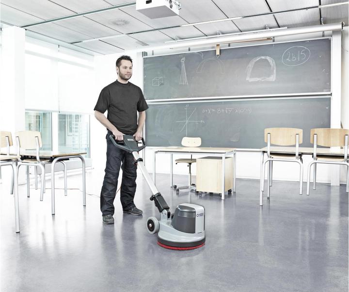 Actual product image Nilfisk FM400 L