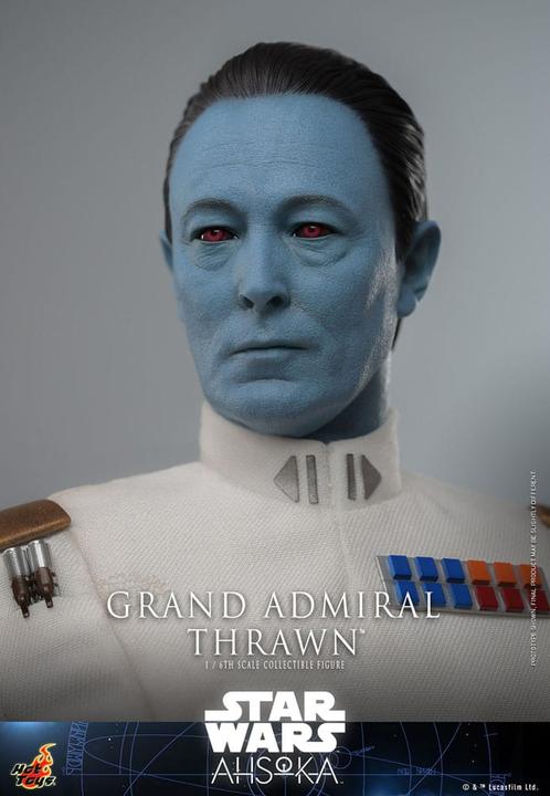 Actual product image Hot Toys Star Wars: Ahsoka Action Figure 1/6 Grand Admiral Thrawn 32 cm