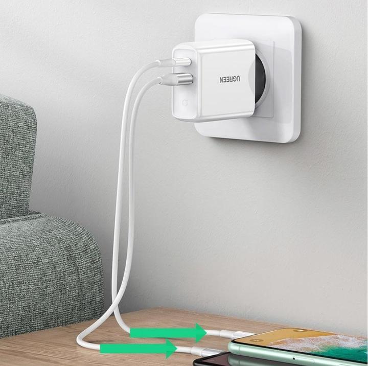 Produktbild Ugreen USB-A + USB-C 36W Ladegerät (36 W)