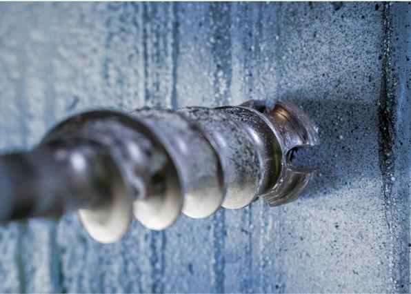 Actual product image Bosch Professional Zubehör PRO SDS max-9 break through drill bit, 55 x 450 x 600 mm (55 millimetres)