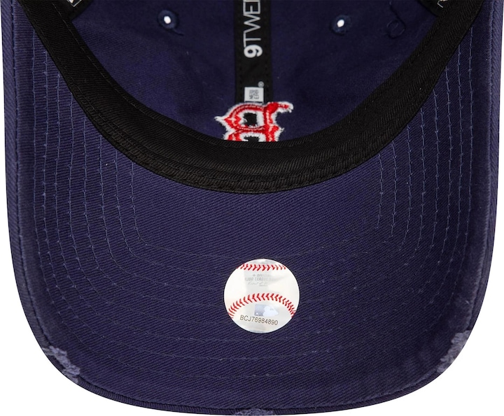 Produktbild New Era 9twenty Kappe Boston Red Sox Distressed (One Size)