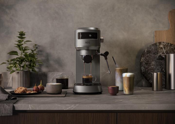 Produktbild AEG EC6-1-6ST