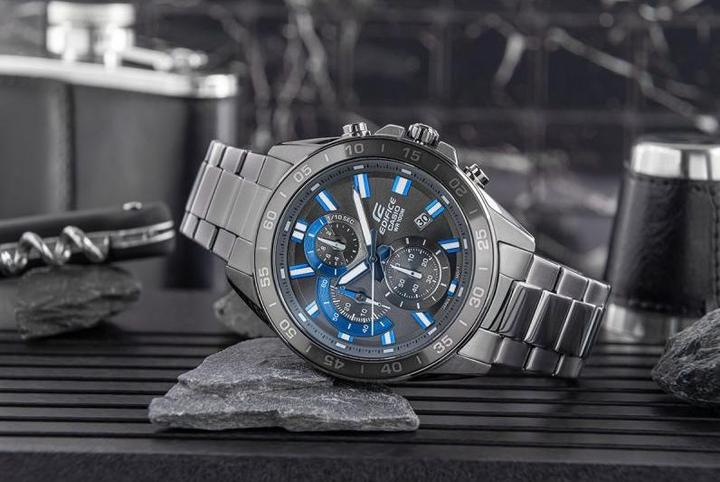 Produktbild Casio Edifice (Chronograph, 47 mm)