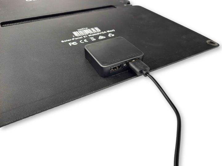Actual product image Autosolar Solar panel 21 watt foldable with two USB ports - without power bank (14 W, 0.43 kg)