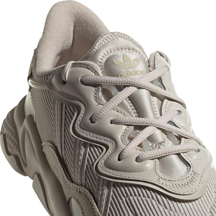 Produktbild adidas Ozweego (46)