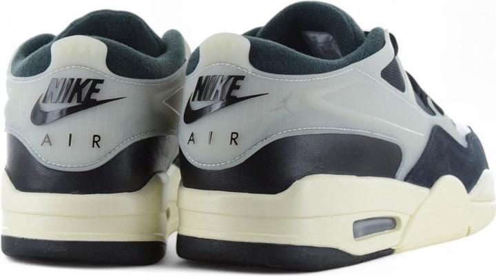 Actual product image Jordan 4 RM Black Sail (45.5)