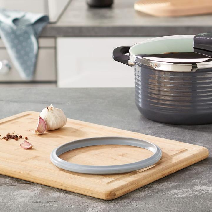Produktbild WMF Ersatzteil Dichtungsring 18cm für Schnellkochtopf 2,5l Silikonring Silikon (18 cm, Kunststoff)
