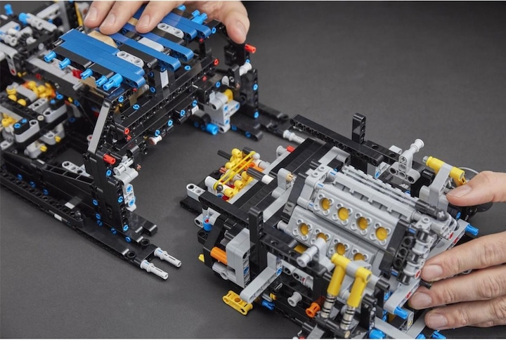 Produktbild LEGO Bugatti Chiron (42083, LEGO Technic, LEGO Seltene Sets)