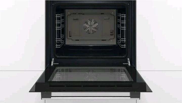 Actual product image Bosch Hausgeräte Built-in oven set, HBF133BR0 + PKN645BA2E, HBD231VR61