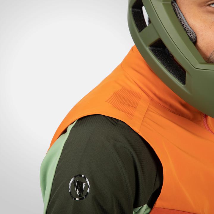 Actual product image Endura MT500 Spray Vest (XL)