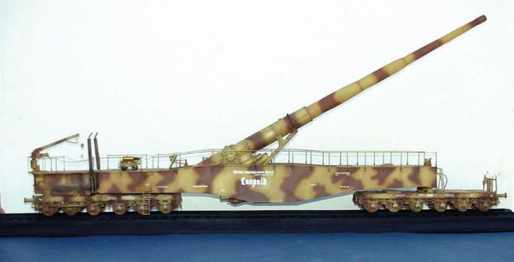Produktbild Trumpeter Eisenbahngeschütz Leopold 280mm K5 (E)
