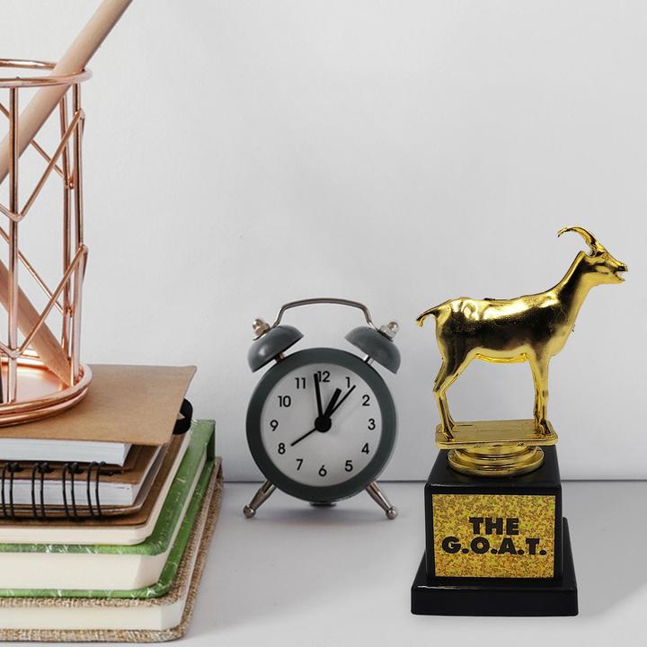 Productafbeelding Thumbs Up Gekke Aap - TROPHY "DE G.O.A.T.".