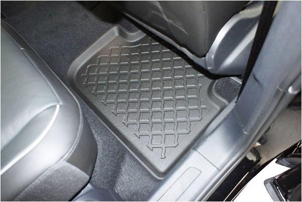 Produktbild Aristar 3D Allwetter Fussmatten für Skoda Octavia Kombi IV ab 2020 bis heute (1 Set à 3 Fussmatten)